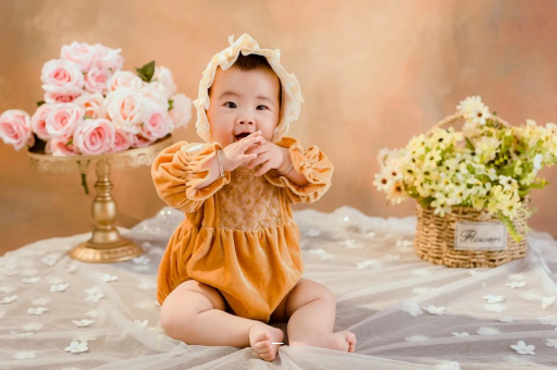 兴化五个月的宝宝可以坐吗